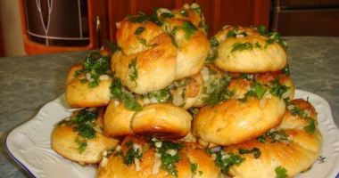 Рецепт Закусочных булочек с чесноком