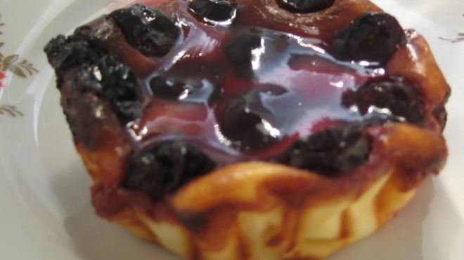 Рецепт мини-чизкейков с вишней