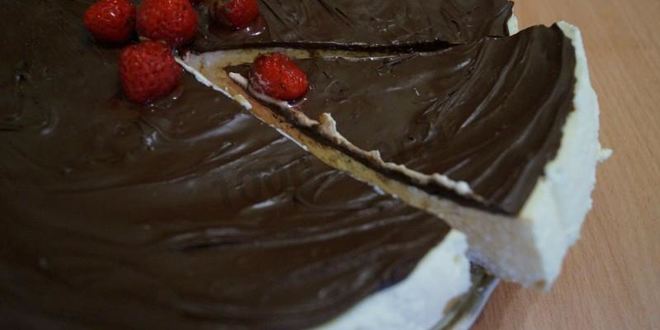 Рецепт Творожного чизкейка без выпечки с маршмеллоу и нутеллой