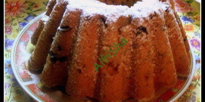 Рецепт бабовки — кекса с изюмом и орехами