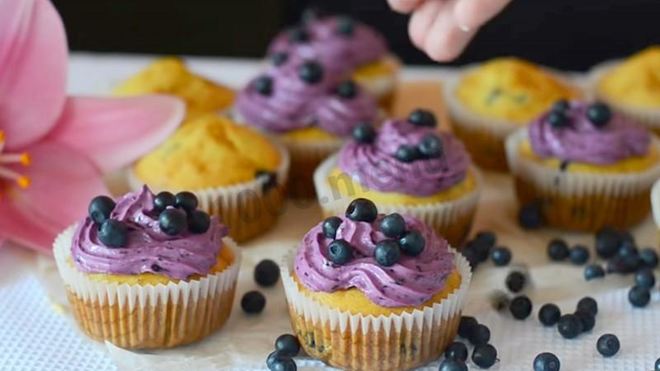 Рецепт Капкейков с творожным кремом