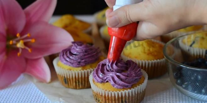 Рецепт капкейков с творожным кремом