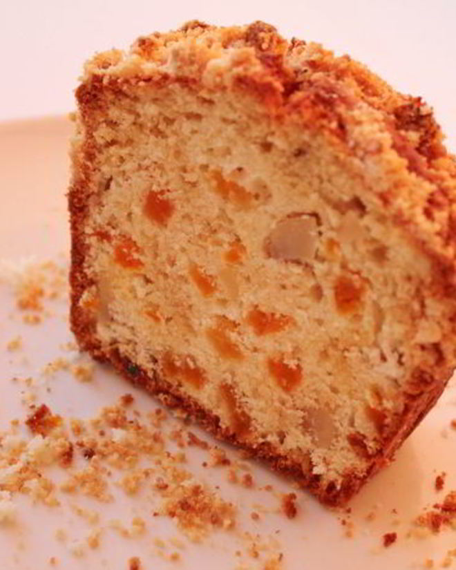 Рецепт кекса с курагой и штрайзелем