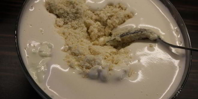 Рецепт кекса с курагой и штрайзелем