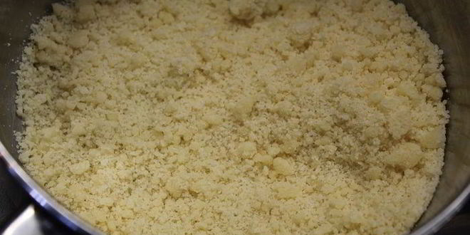 Рецепт кекса с курагой и штрайзелем