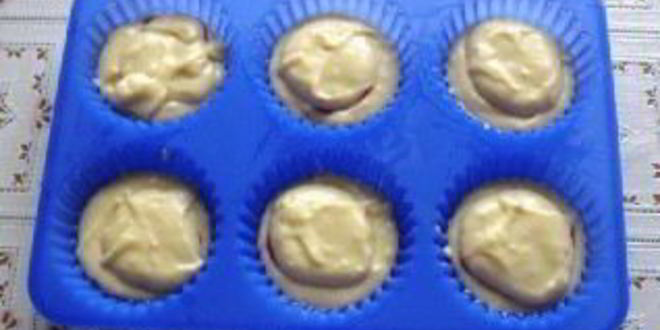 Рецепт кексиков на кефире в формочках