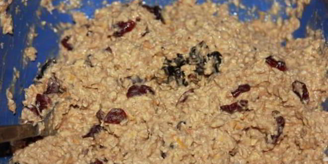 Рецепт овсяного кекса с черносливом, апельсином и имбирем