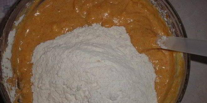 Рецепт пряного тыквенного кекса с орехами