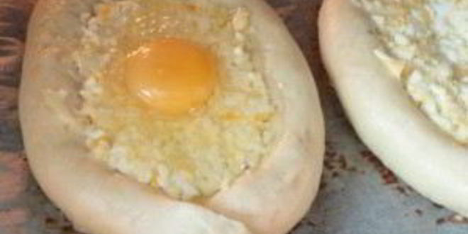 Рецепт хачапури лодочка с яйцом