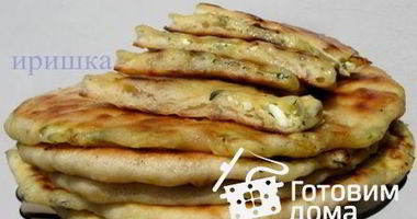 Рецепт Хачапури с сыром и вареным яйцом