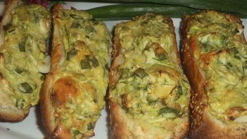 Рецепт Багета с кабачково-сырной начинкой
