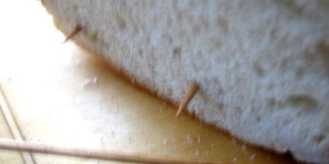 Рецепт сырного хрустящего батона с чесноком