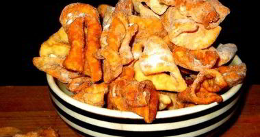 Рецепт Хвороста тонкого хрустящего без водки