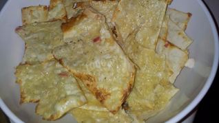 Рецепт Чипсов из лаваша с яйцом сыром и колбасой