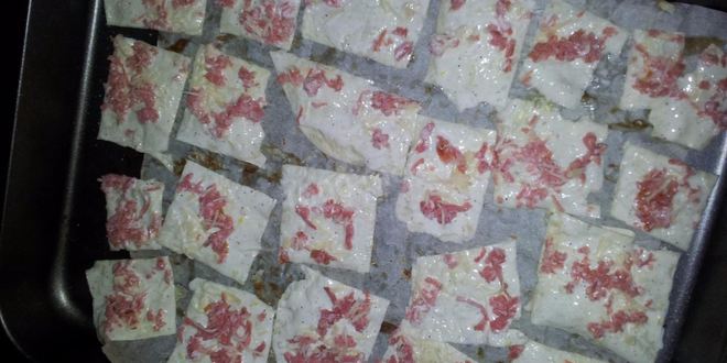 Рецепт чипсов из лаваша с яйцом сыром и колбасой