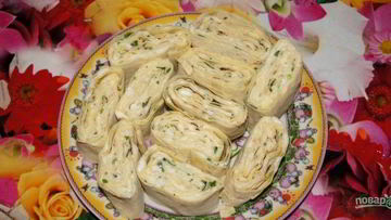 Рецепт Рулетиков из лаваша с чесноком