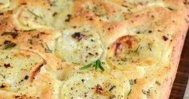 Рецепт Фокаччи с картофелем и розмарином