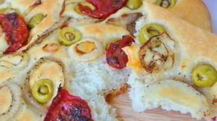 Рецепт Фокаччи с вялеными помидорами