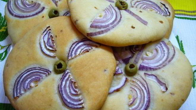Рецепт лепешек с луком на оливковом масле