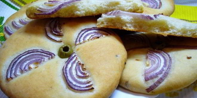 Рецепт лепешек с луком на оливковом масле