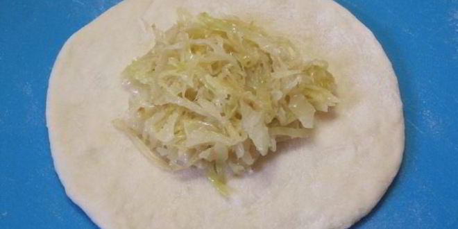 Рецепт постных лепешек с капустой
