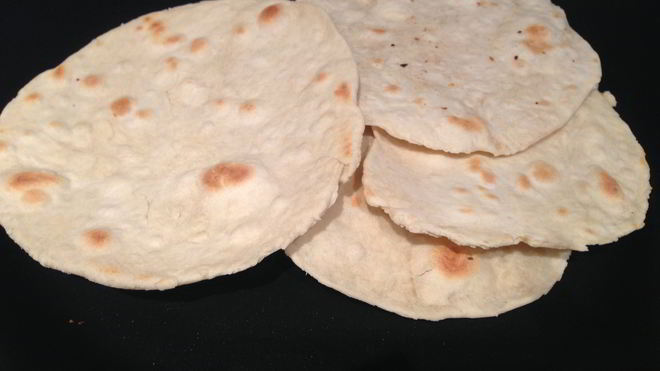 Рецепт пресных пшеничных лепешек