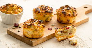 Рецепт Маффинов из киноа и кураги с сушеной клюквой