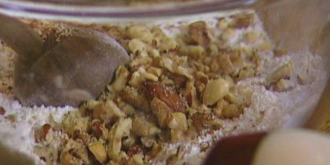 Рецепт маффинов с апельсиновым соком, орехами и курагой