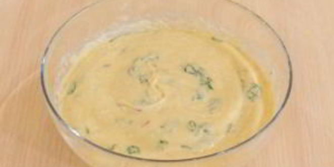 Рецепт маффинов с клубникой и базиликом на клубничном йогурте