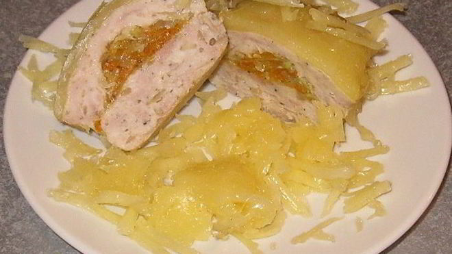 Рецепт мясных маффинов с овощной начинкой