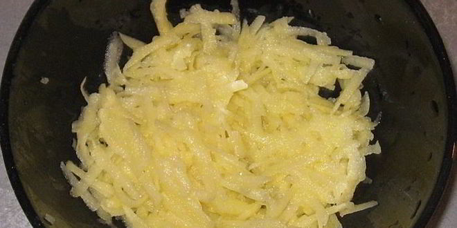 Рецепт мясных маффинов с овощной начинкой