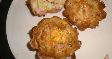 Рецепт Овощных маффинов с ветчиной