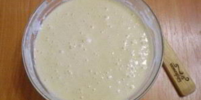 Рецепт манника с яблоками на кефире