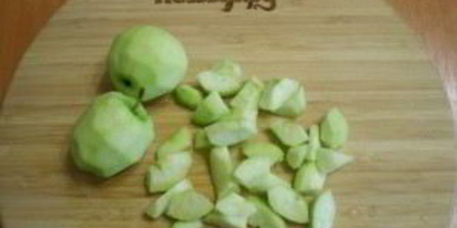 Рецепт манника с яблоками на кефире