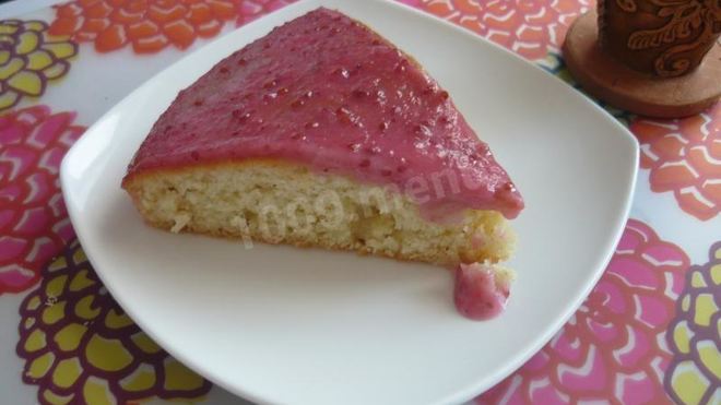 Рецепт манника со сметано-ягодным кремом