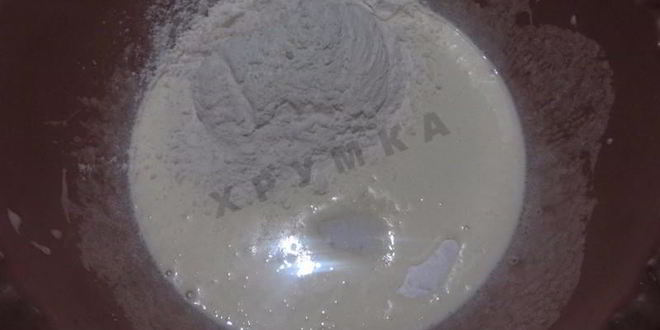 Рецепт шоколадного манника на кефире в мультиварке