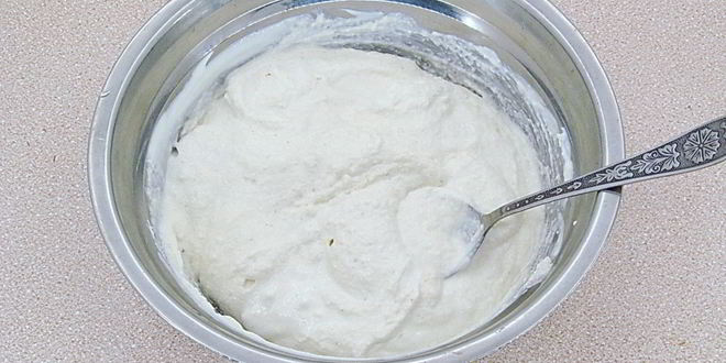 Рецепт шоколадного манника на сметане