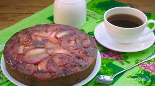 Рецепт Шоколадного манника с карамельными яблоками