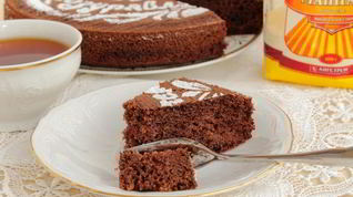 Рецепт Шоколадного манника с малиновым джемом