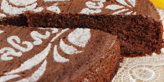 Рецепт шоколадного манника с малиновым джемом