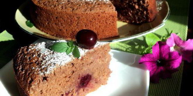 Рецепт шоколадного манника с вишней