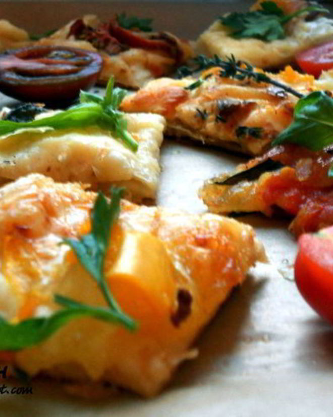 Рецепт мини-выпечки с овощами и маринованным сыром