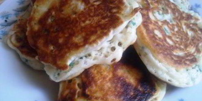 Рецепт оладушек с зеленым луком