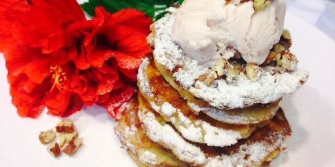 Рецепт Оладий яблочно-кабачковые с творогом