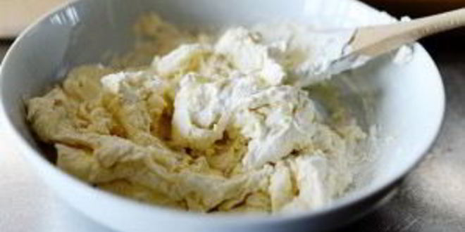 Рецепт пышных оладий на сметане