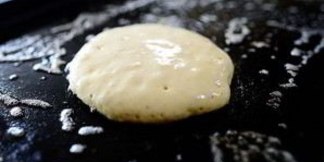 Рецепт пышных оладий на сметане