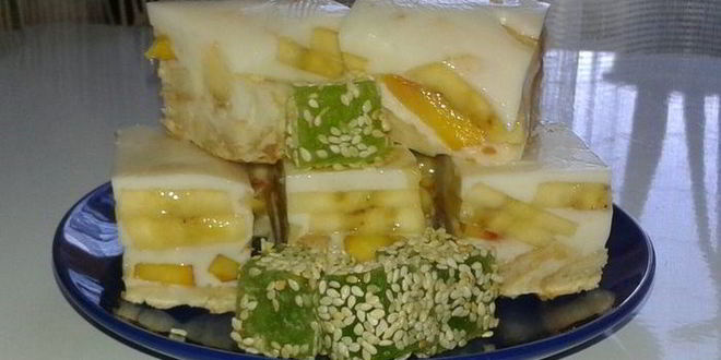 Рецепт фруктово-сметанного желе с печеньем