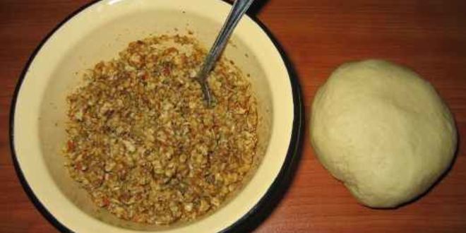 Рецепт рогаликов с орехами