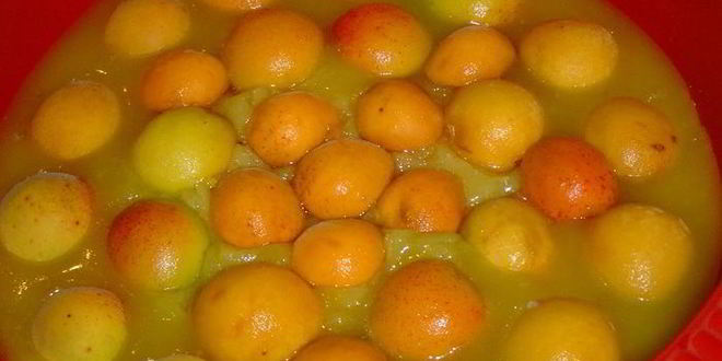 Рецепт абрикосового пирога-перевертыша с апельсиновой карамелью