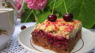 Рецепт Ароматного вишневого пирога